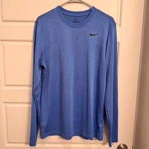Nike Men's Blue Dri-Fit Long Sleeve Shirt Size M